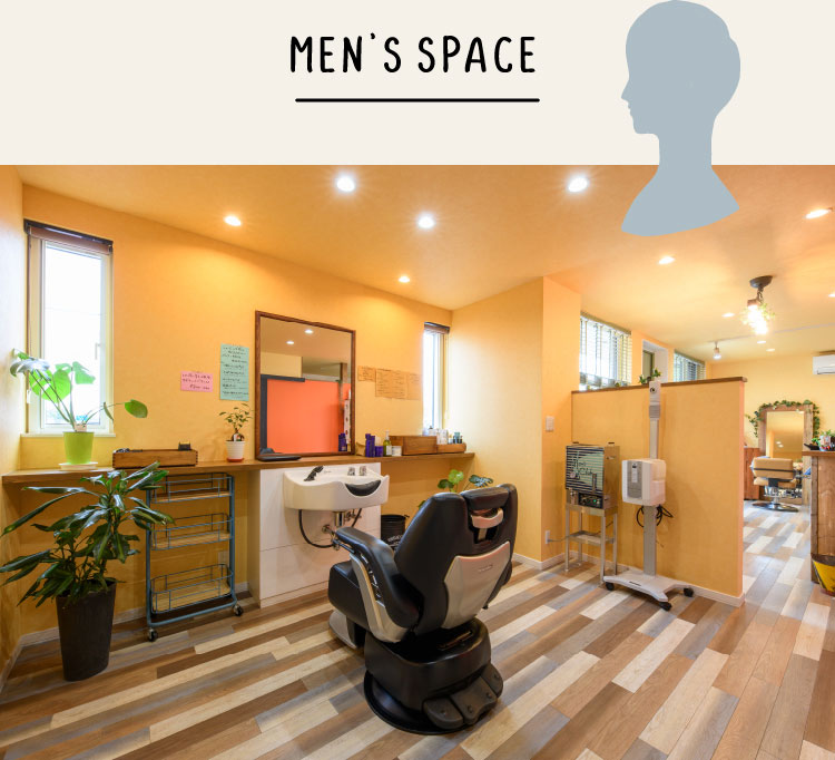 LADIE'S SPACE